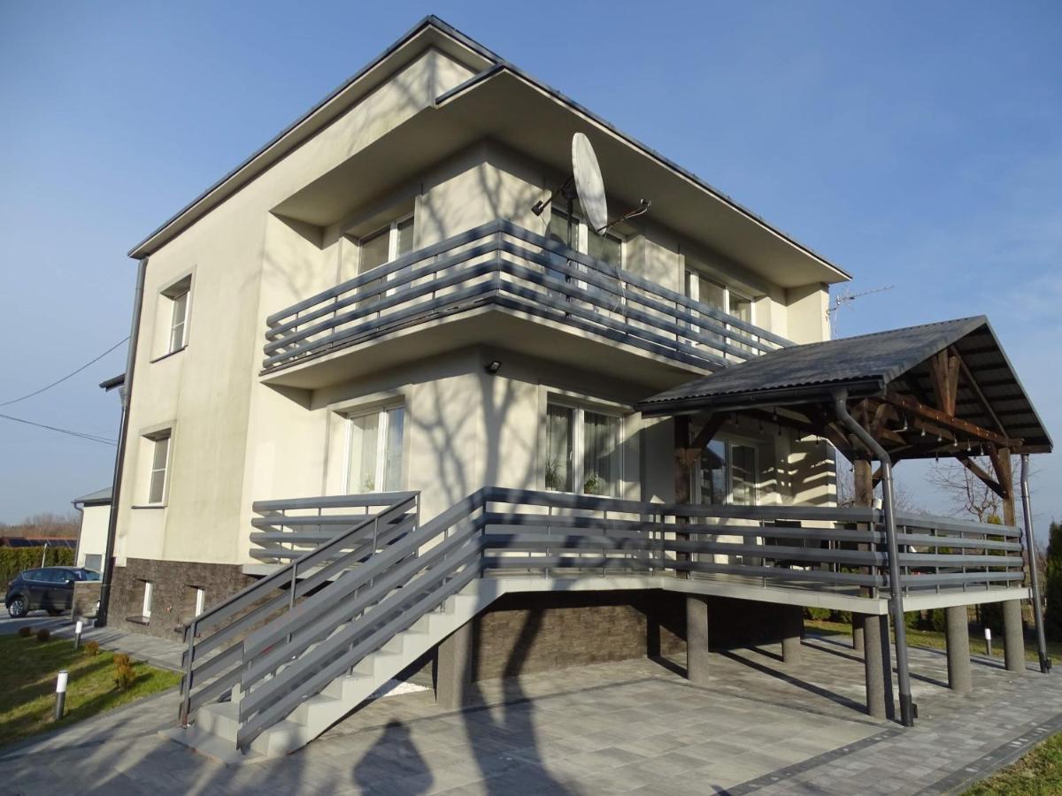 Villa Sanriver 프르제미슬 외부 사진